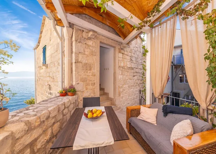 Stone House Skalinada Apartment *