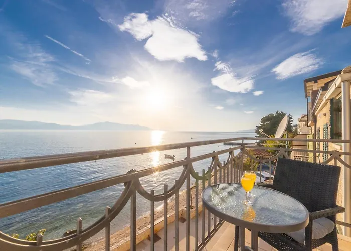 Stone House Skalinada Apartment Brist