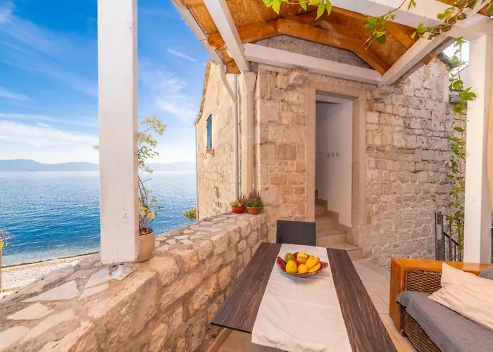 Stone House Skalinada Apartment *