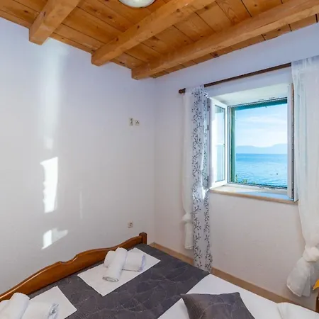 Stone House Skalinada * 布里斯特