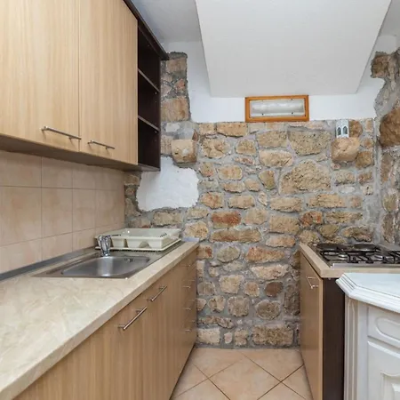 Stone House Skalinada